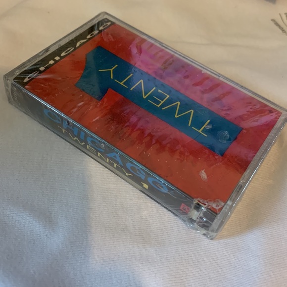 Chicago 21 sealed cassette tape new old stock - Picture 6 of 6